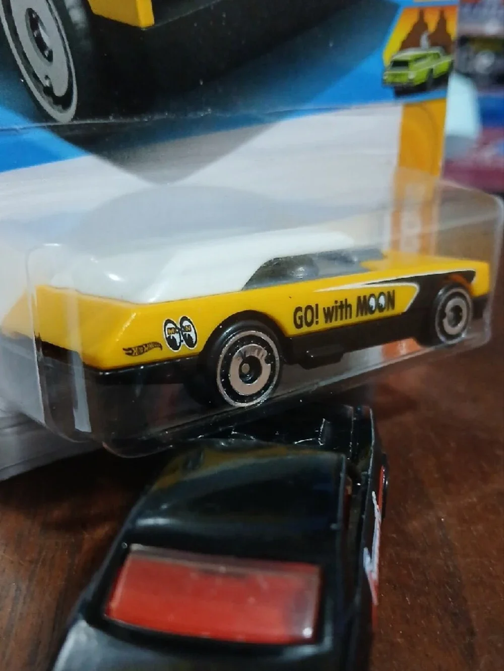 Hot Wheels Long Bloc  Car - Yellow & Black